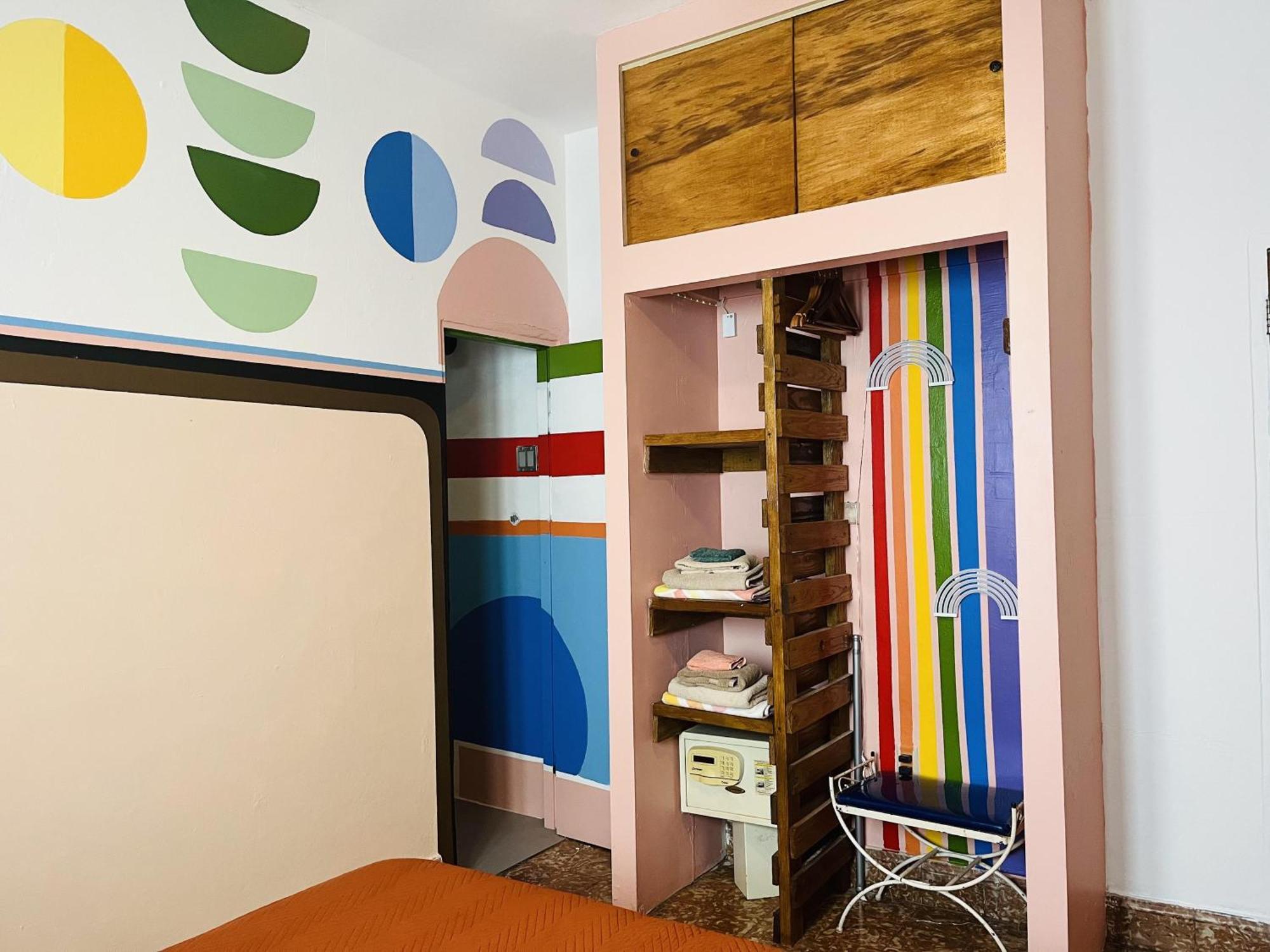 Lower Price, More Style, Discount Studio In San Juan,Pr, Beach, Free Bikes (Adults Only) Apartment