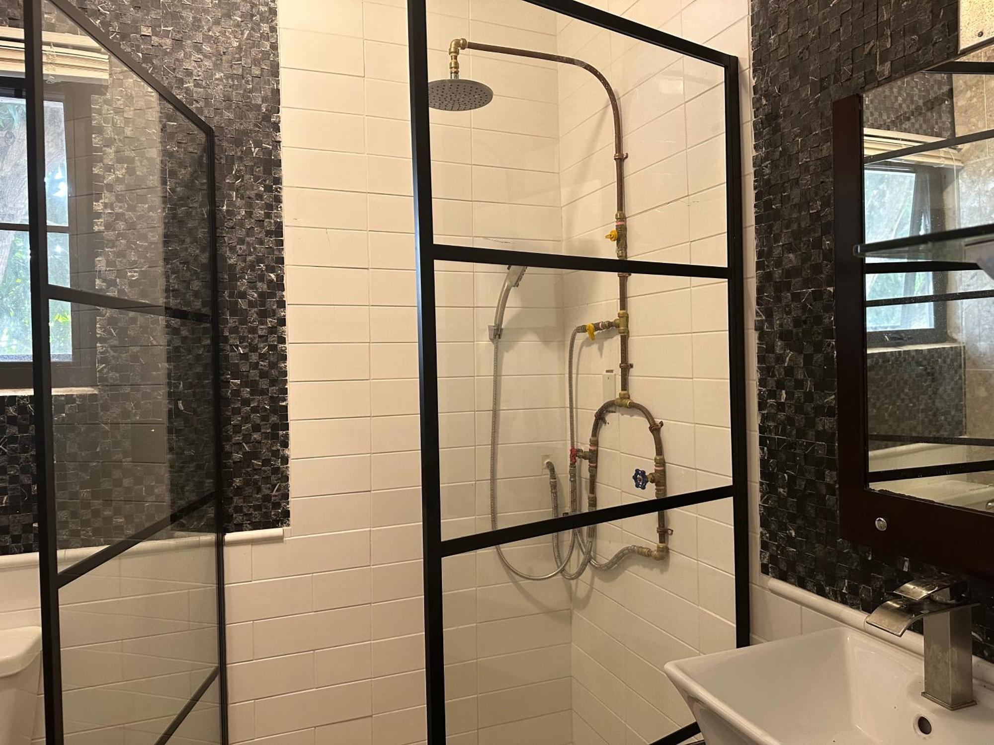 Apartment Lower Price, More Style, Discount Studio In San Juan,Pr, Beach, Free Bikes (Adults Only) *