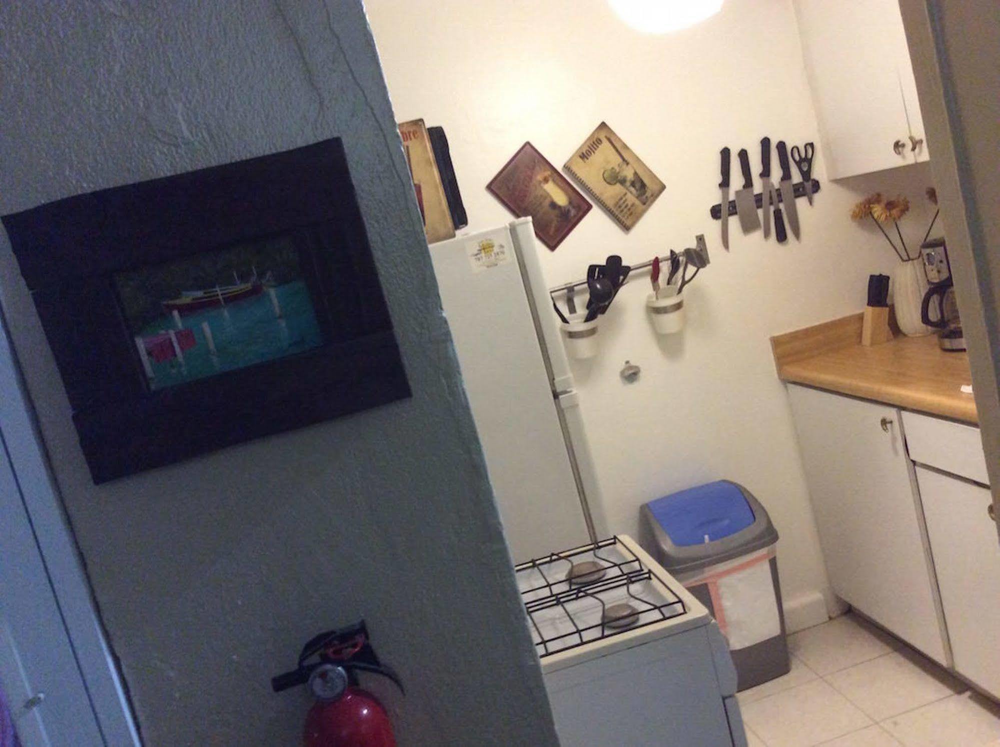Lower Price, More Style, Discount Studio In San Juan,Pr, Beach, Free Bikes (Adults Only) Apartment San Juan