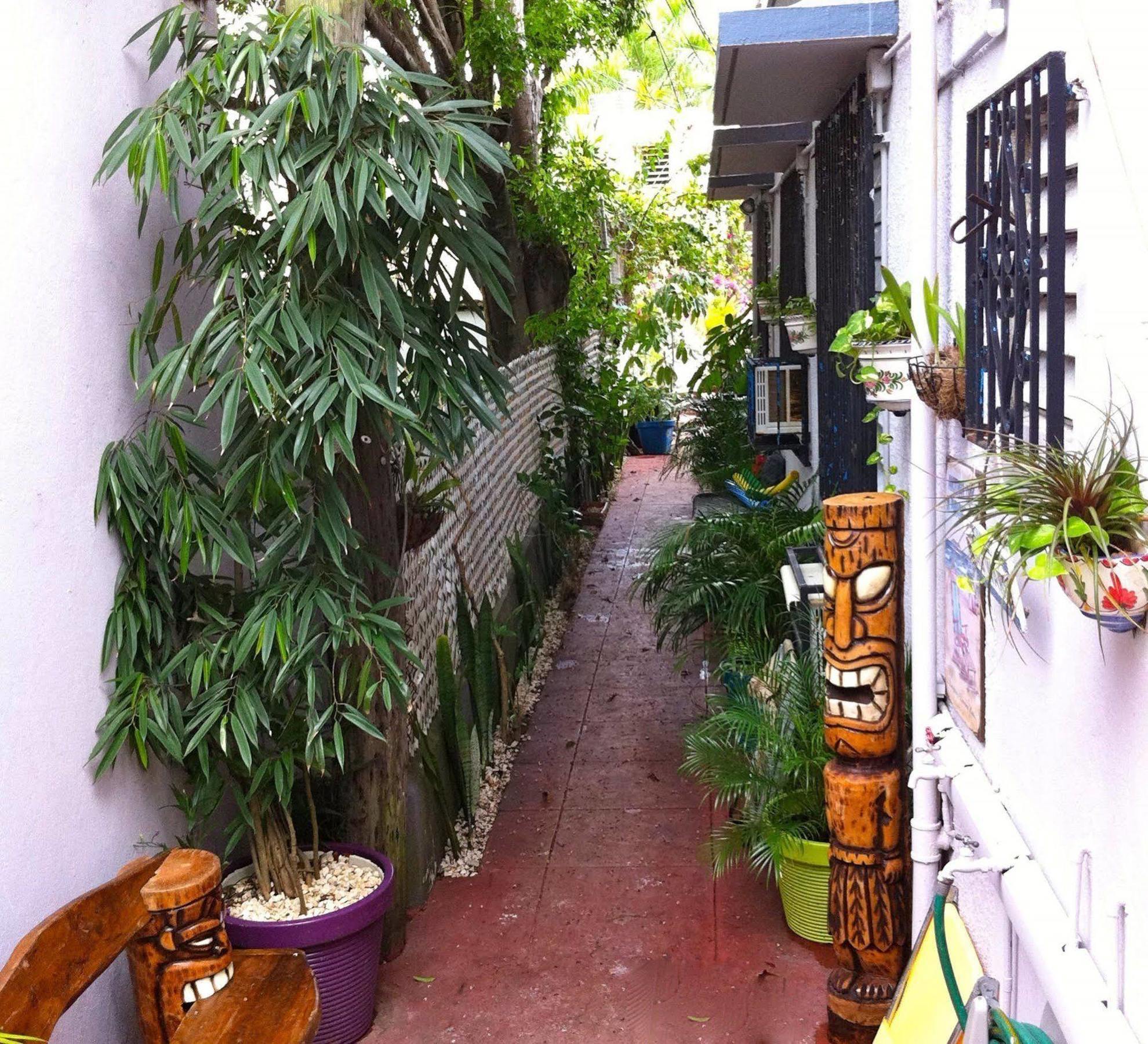 Lower Price, More Style, Discount Studio In San Juan,Pr, Beach, Free Bikes (Adults Only)