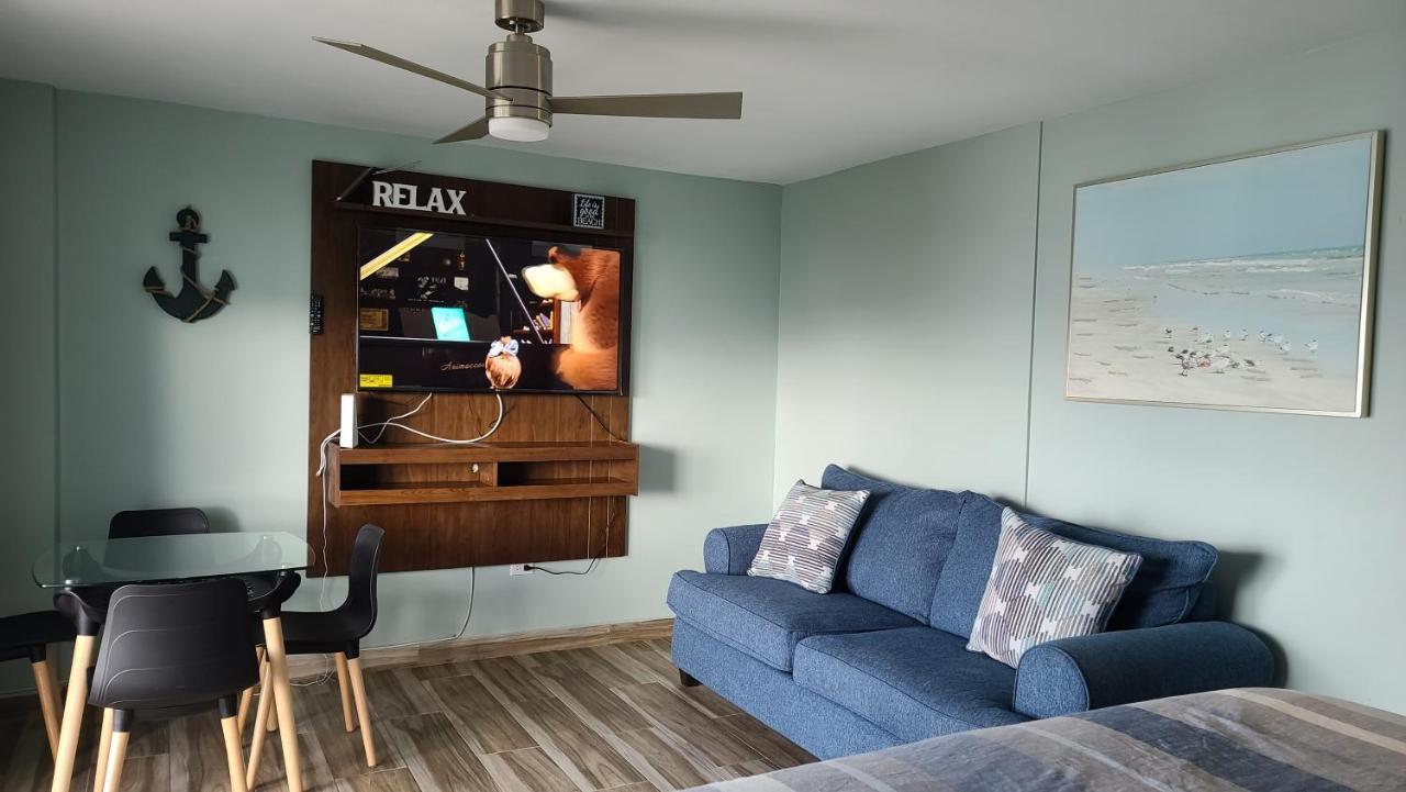 Beachfront Serenity: Remodeled With Views * San Juan