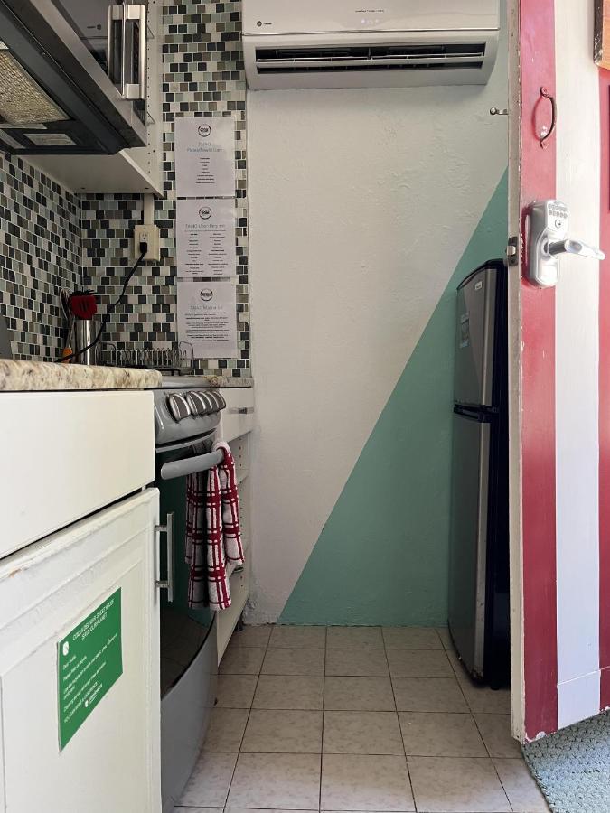 Apartment Coqui Del Mar Lgbtq Clothing Optional Guesthouse (Adults Only) *