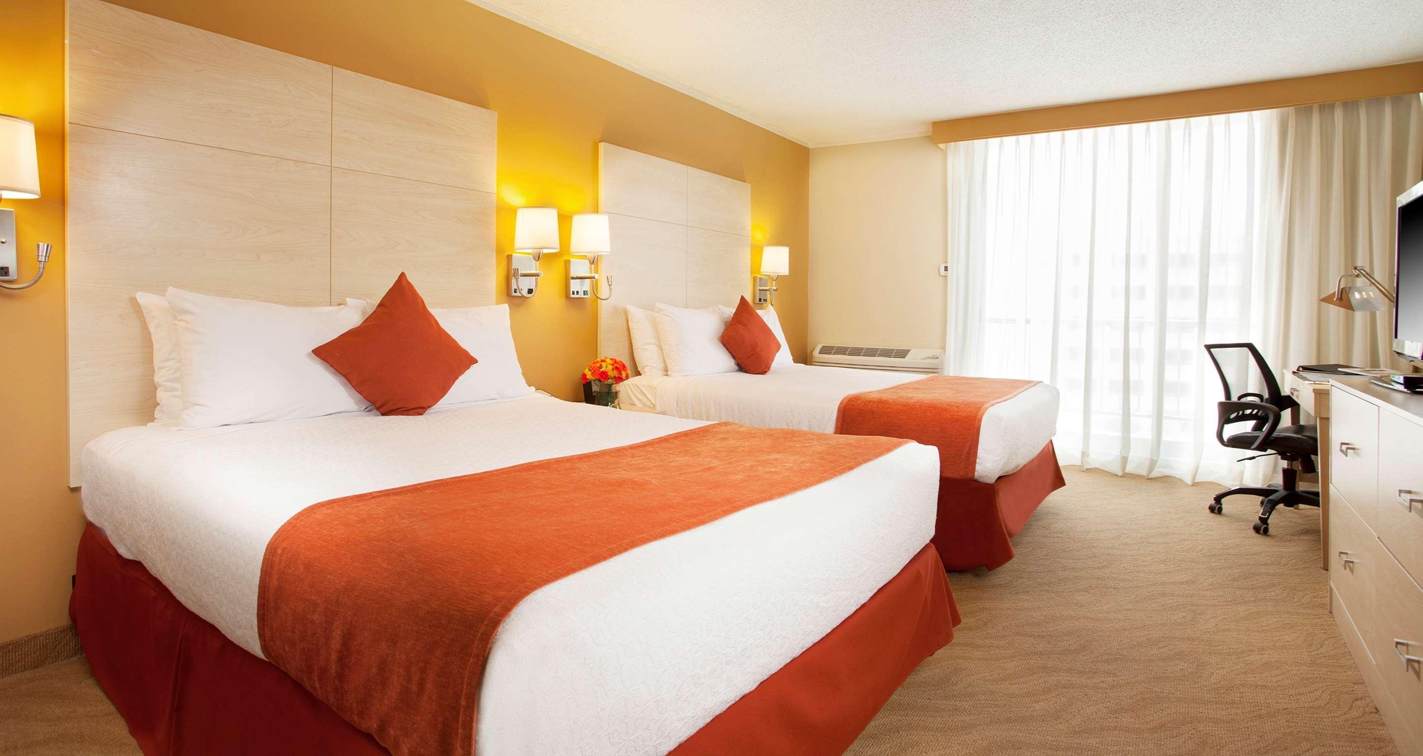 Condado Palm San Juan, Tapestry Collection By Hilton