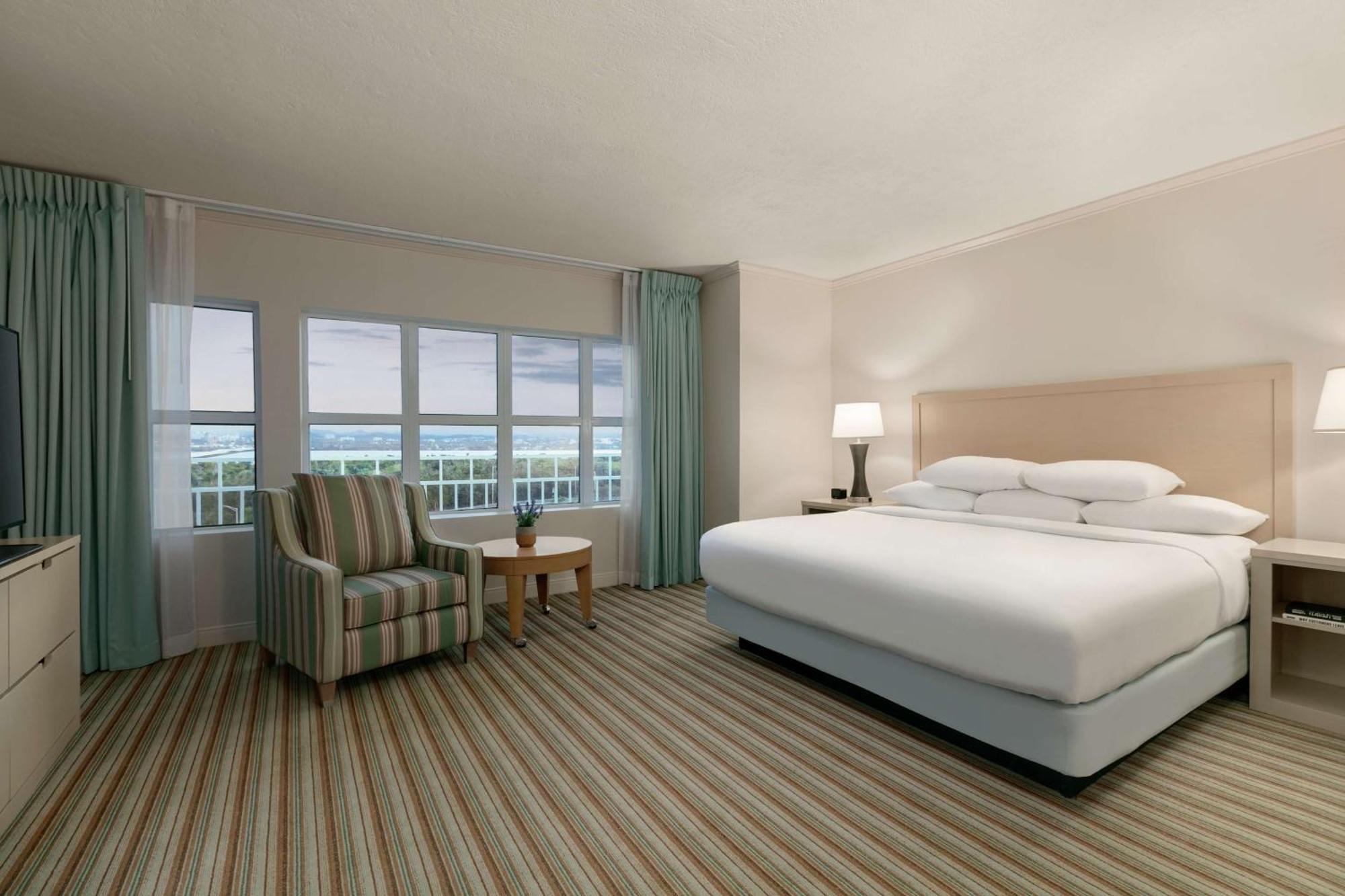 Embassy By Hilton - & Casino 3*