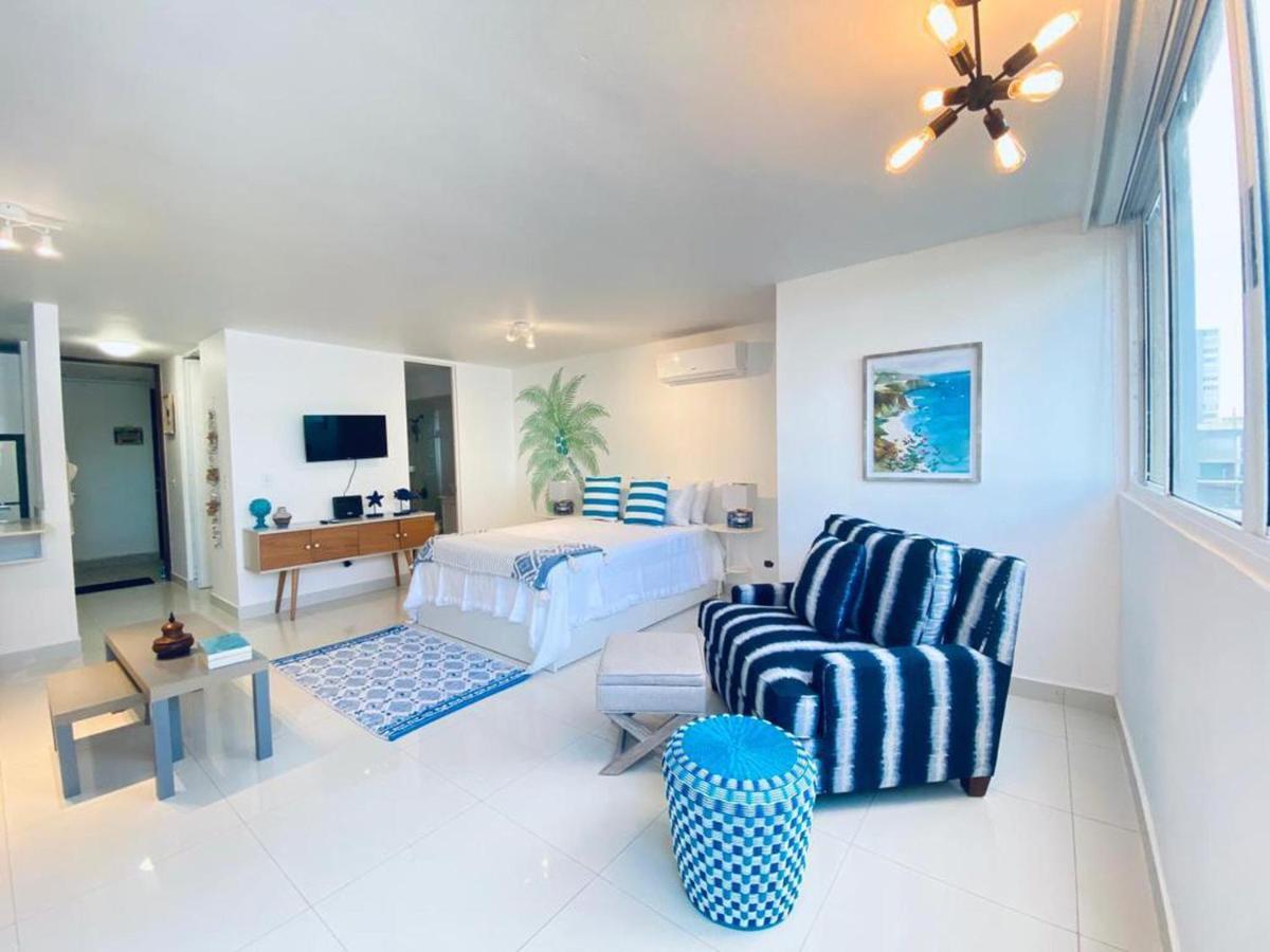 Kasa Palmas Ocean View Beachfront Pool *
