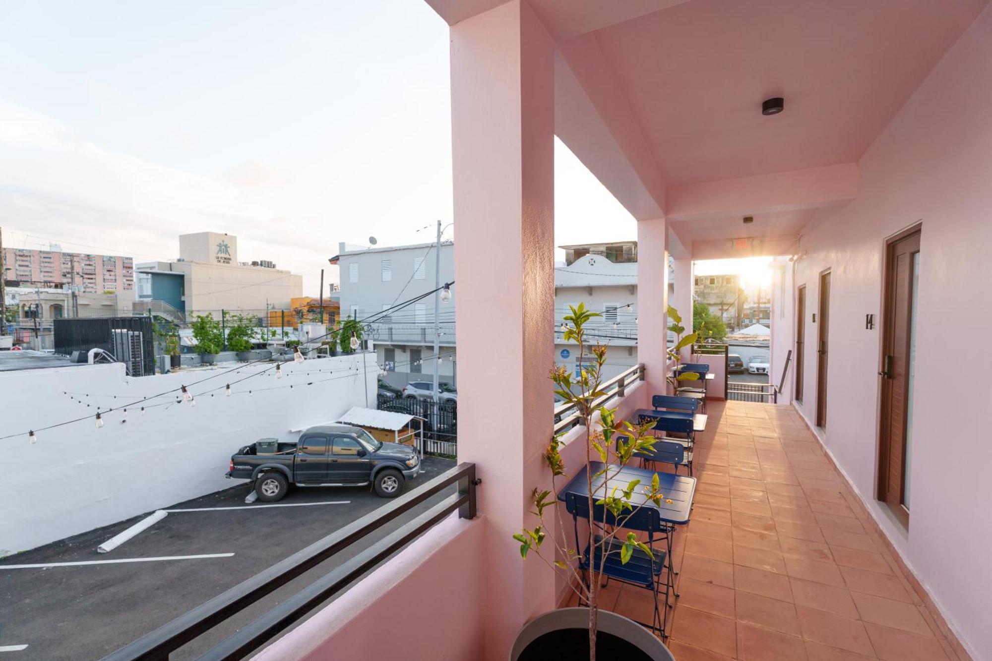 12 Sunlit Balcony Near Calle Cerra San Juan